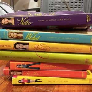 Pretty Little Liars Books